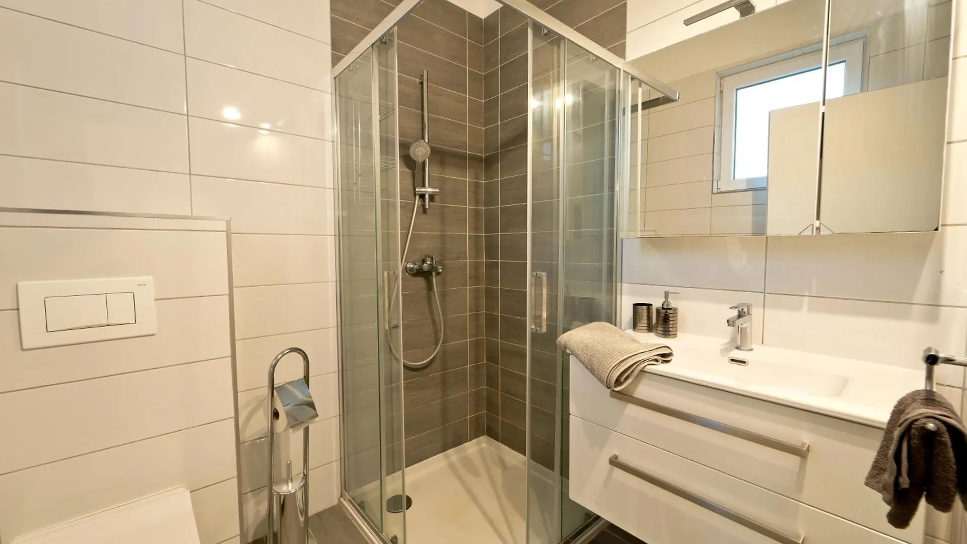 Holiday Home Luka With A Pool, Situated In Pula